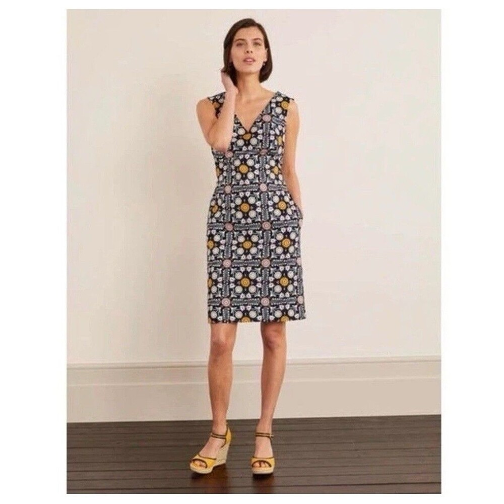 Boden Tatiana Textured Trellis Tile Floral Navy Blue Print Shift Dress Size 4R - Picture 2 of 12